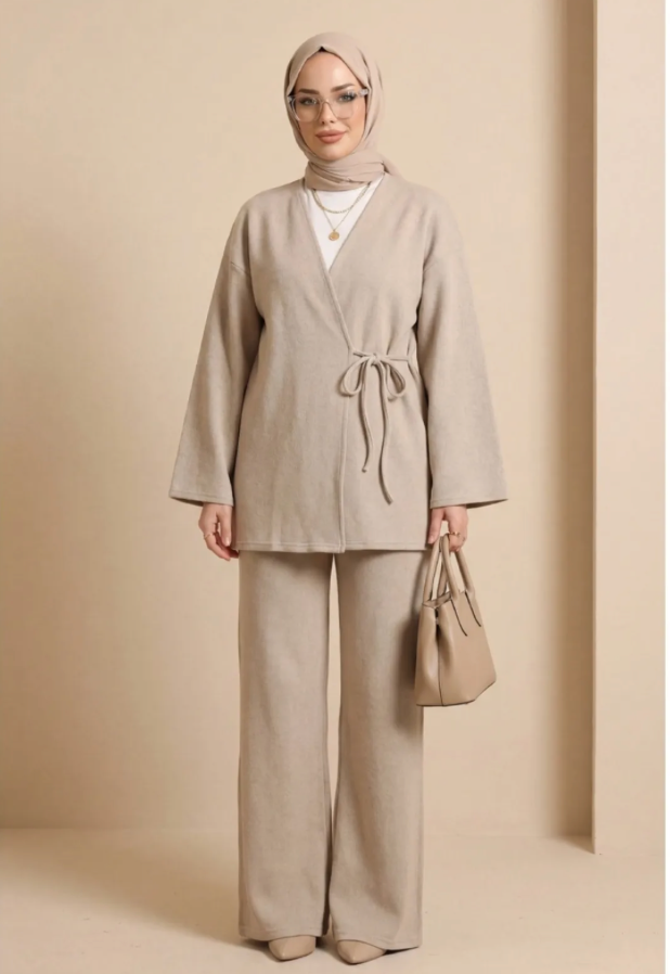 Ensemble kimono-pantalon