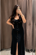 Robe Longue Noire Boutonnée