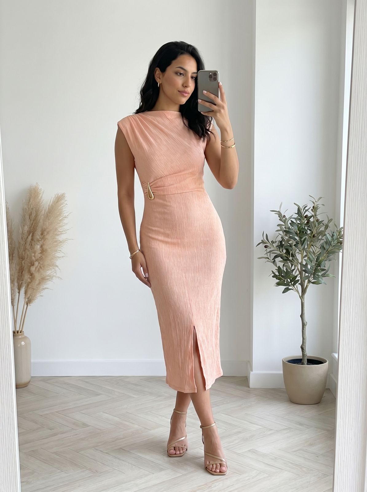 Robe Élégance Plissée